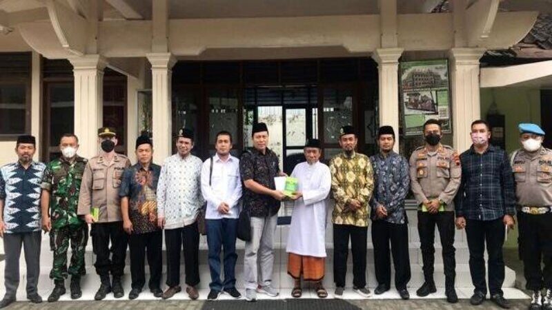 Komisioner Kompolnas Silaturahmi Ke Pesantren Al Mukmin Ngruki Sukoharjo